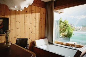 Loft Suite 3-7