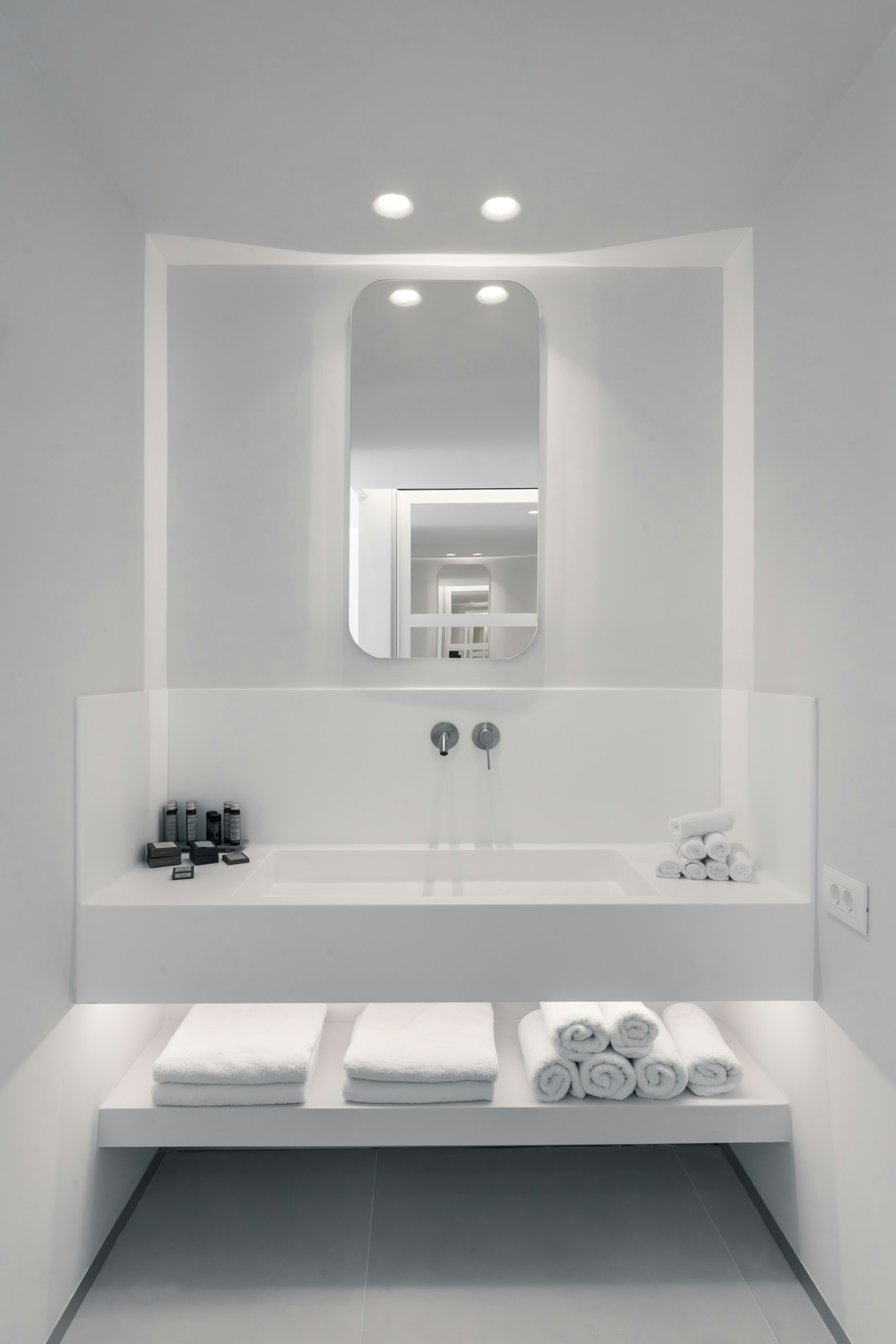 Superior Suite Sea View Bathroom