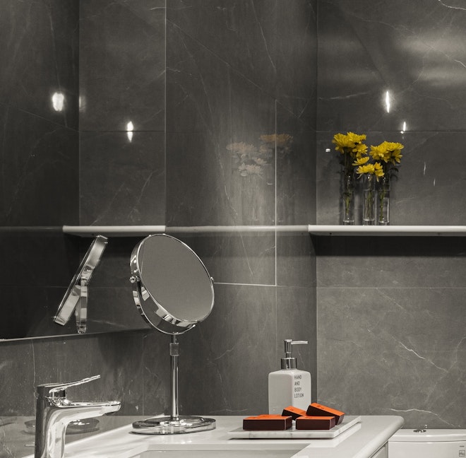 Superior Suite - Bathroom