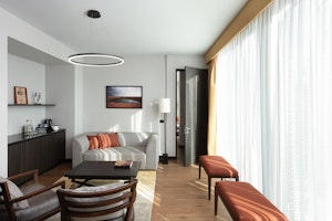 Deluxe Suite - Living Area