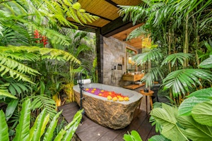 Jabu Outdoor Stone Bath Tub