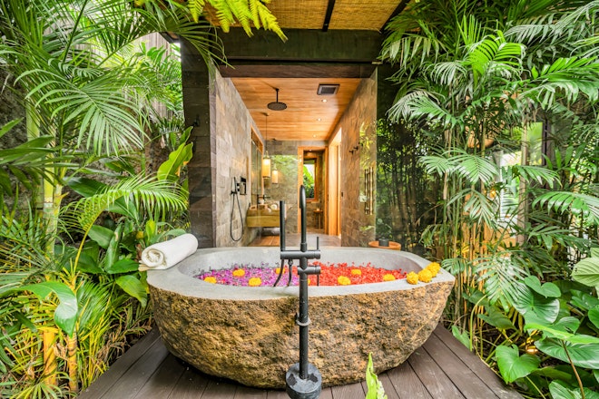 Jabu Jungle Bathtub
