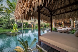 Desa Hay Pool