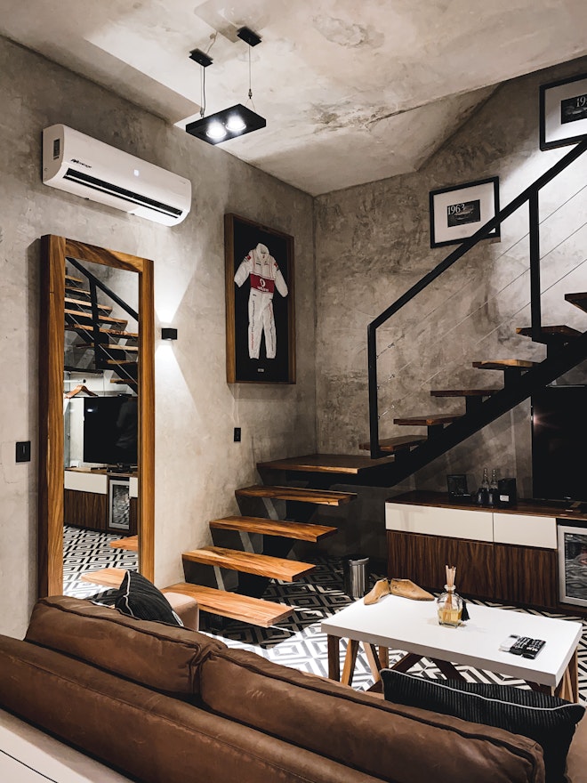 Mercedes-Benz Suite