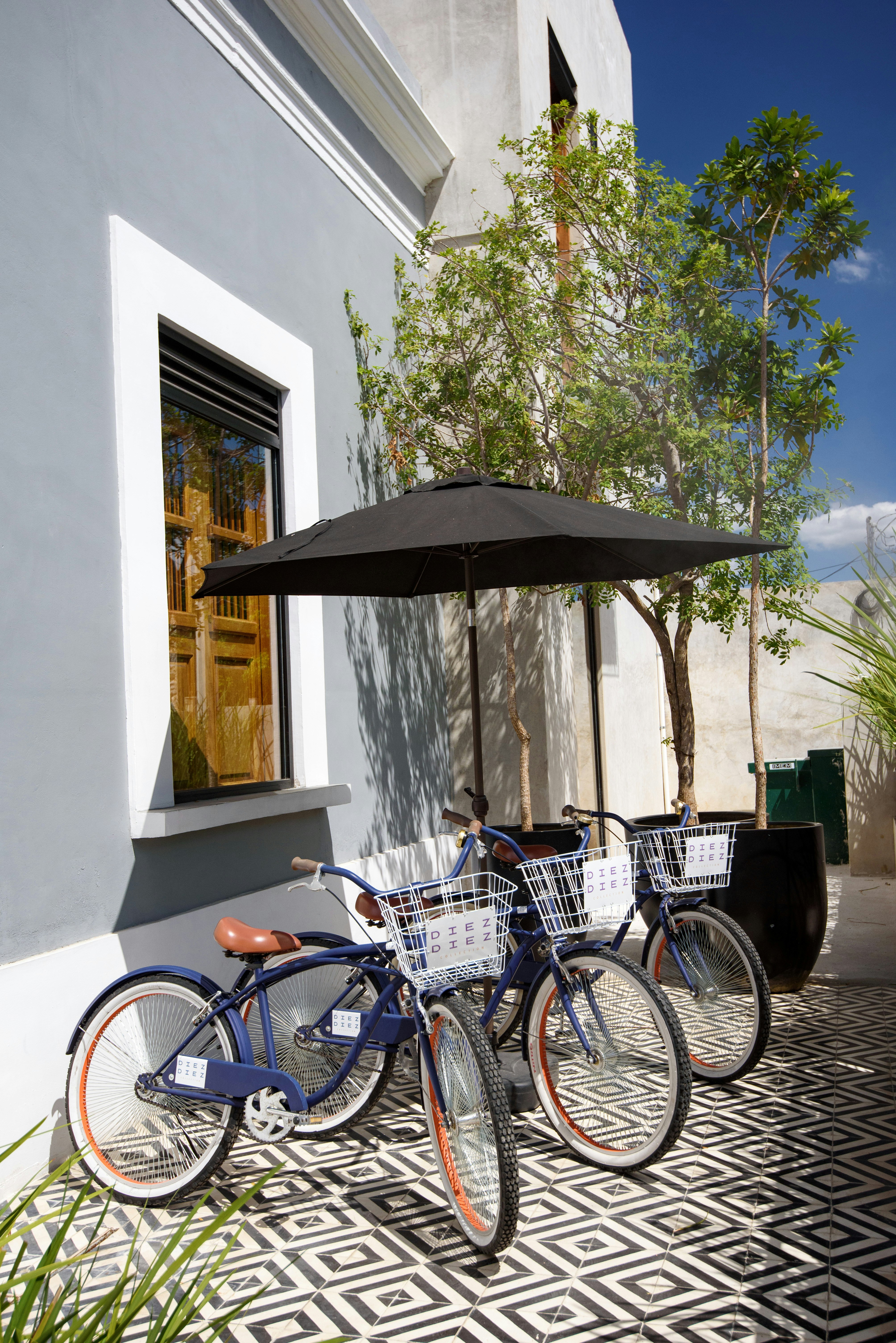 Complimentary Bicycles