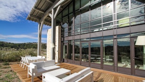 Villa - Outdoor Seating Area