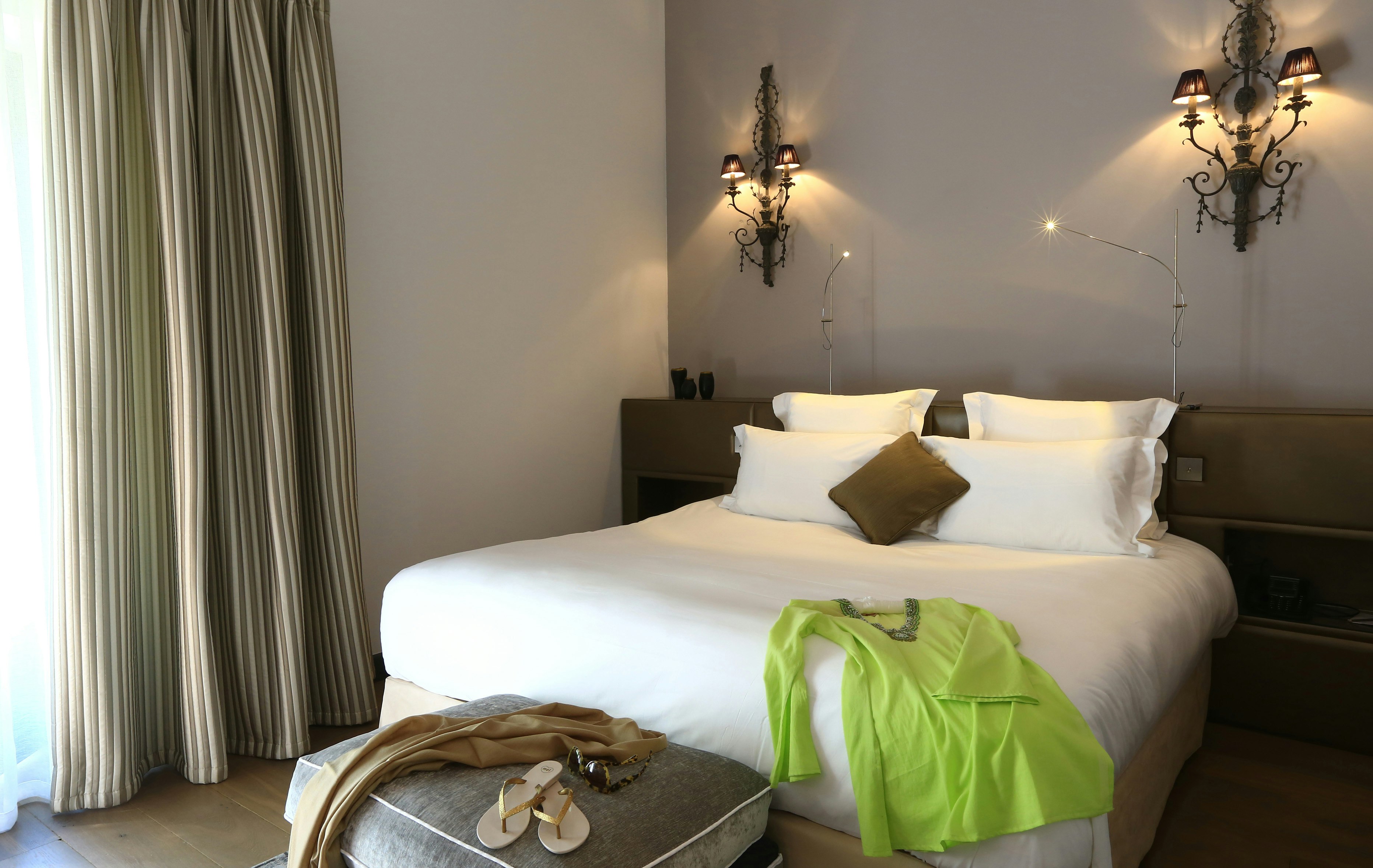 Junior Suite - Bedroom