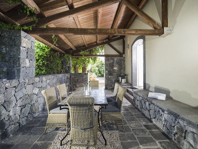 Jacuzzi Sicilian Villa