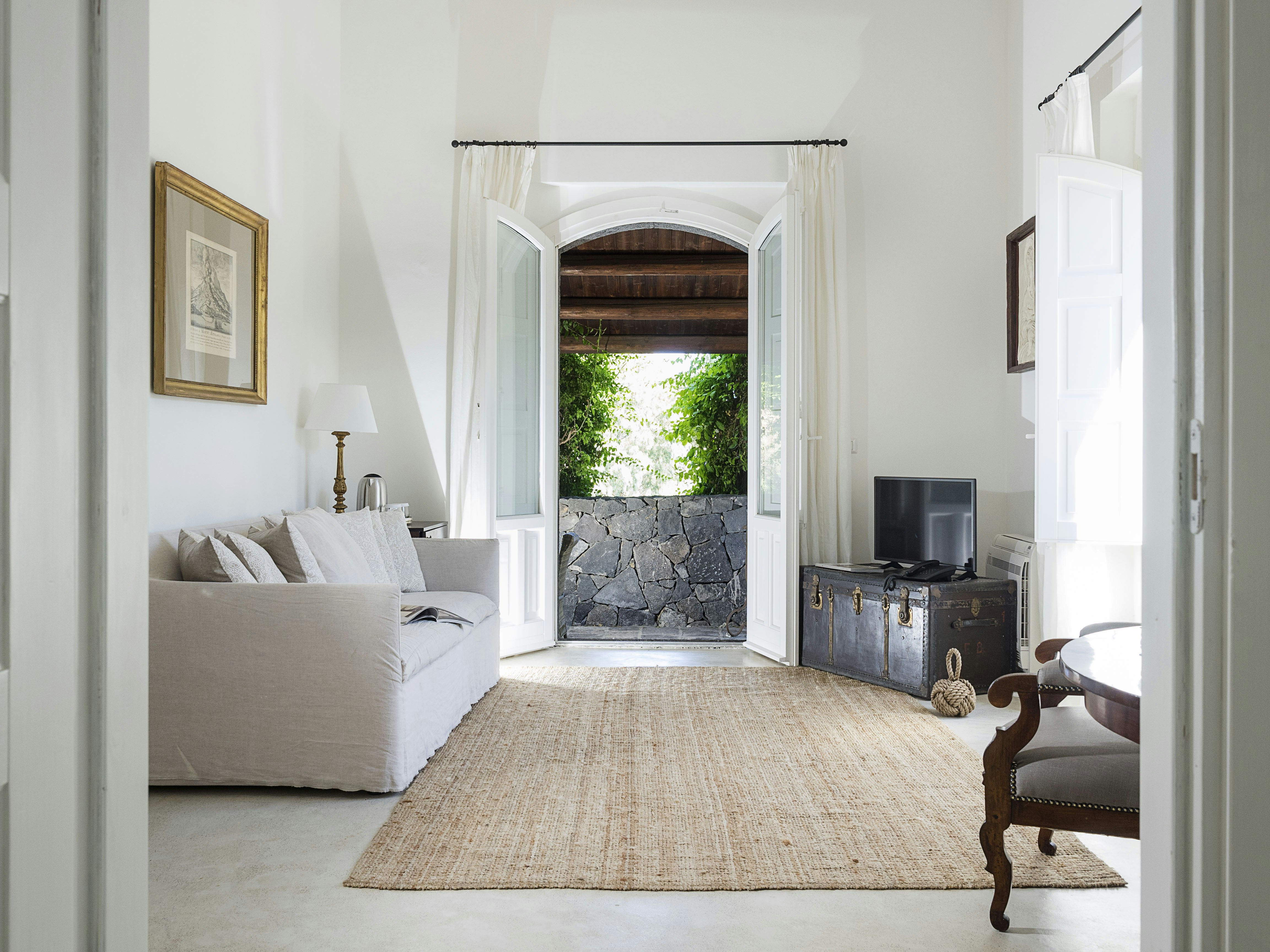 Jacuzzi Sicilian Villa