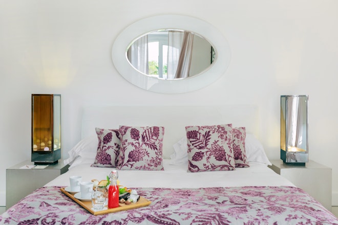 Exclusive Suite with private pool