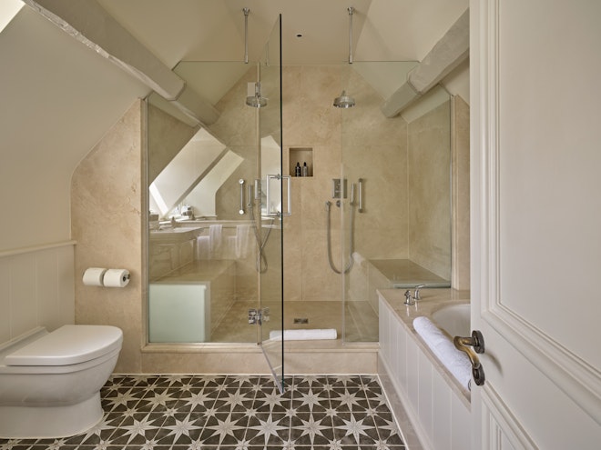 The Attic - Bathroom