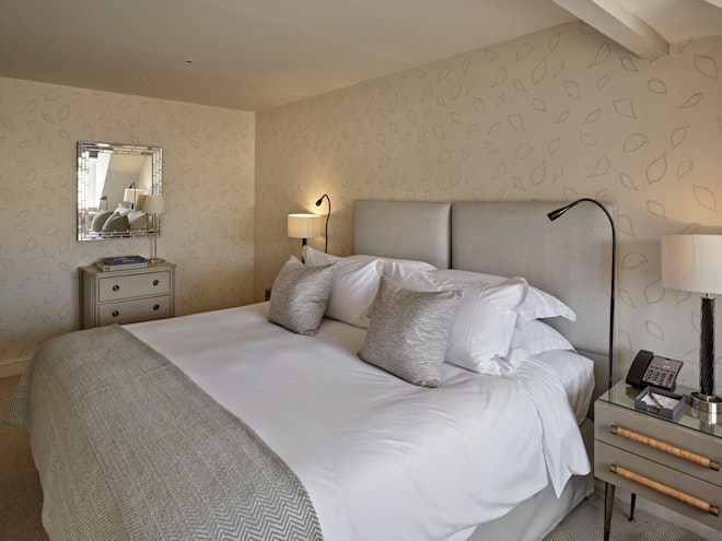 Farmhouse Suite - Bedroom