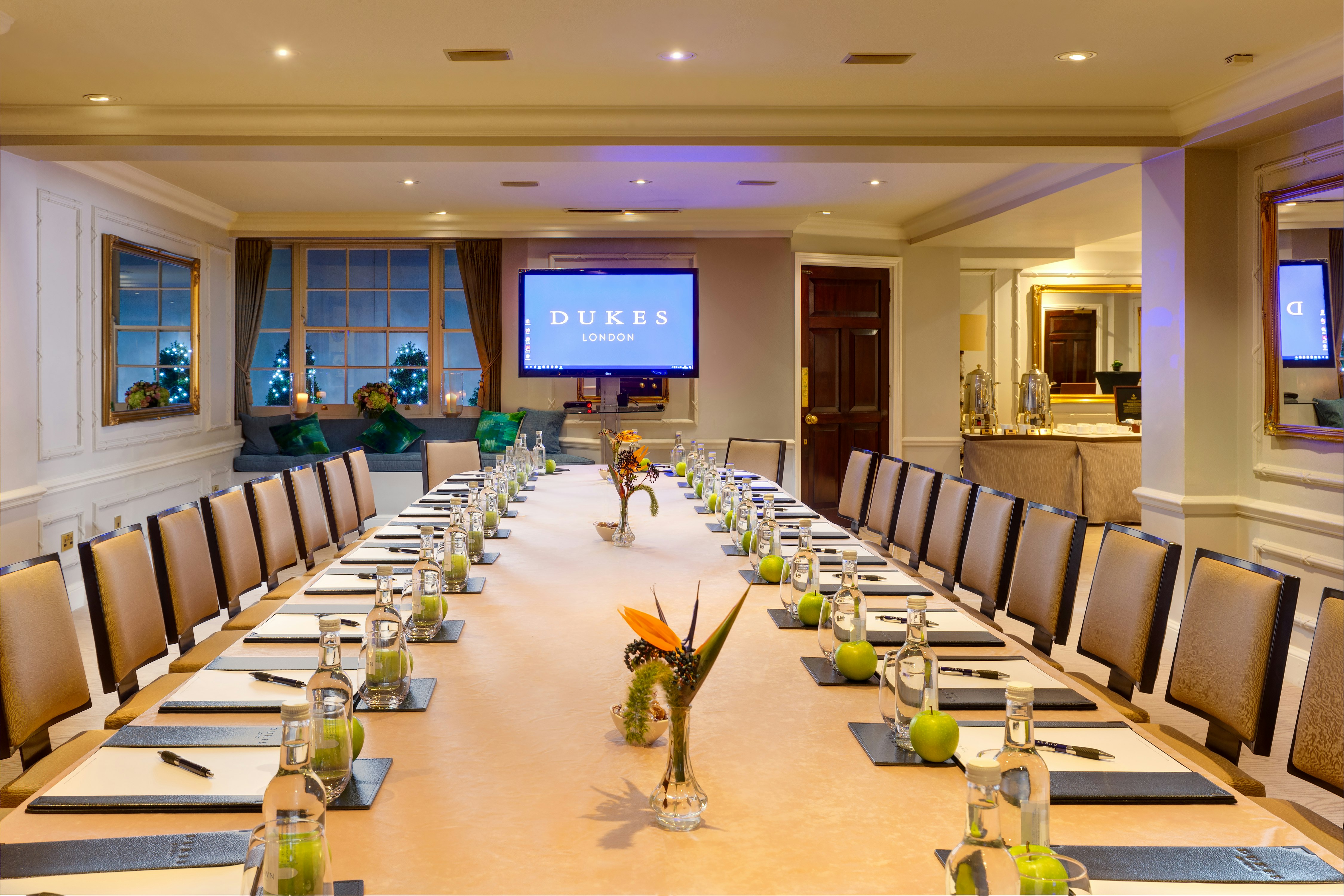 St. James Suite for meetings