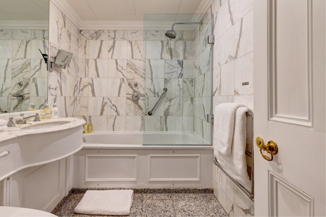 One Bedroom Suite
