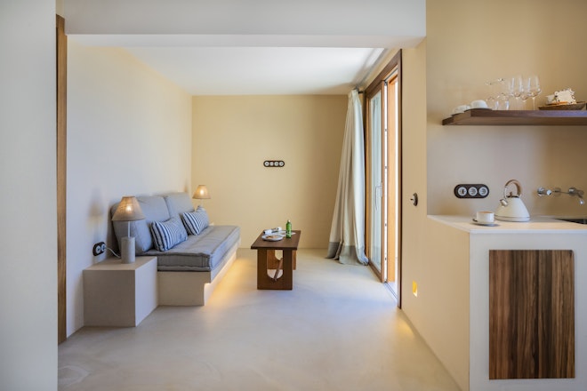 Panoramic Sea View Suite - Living Area