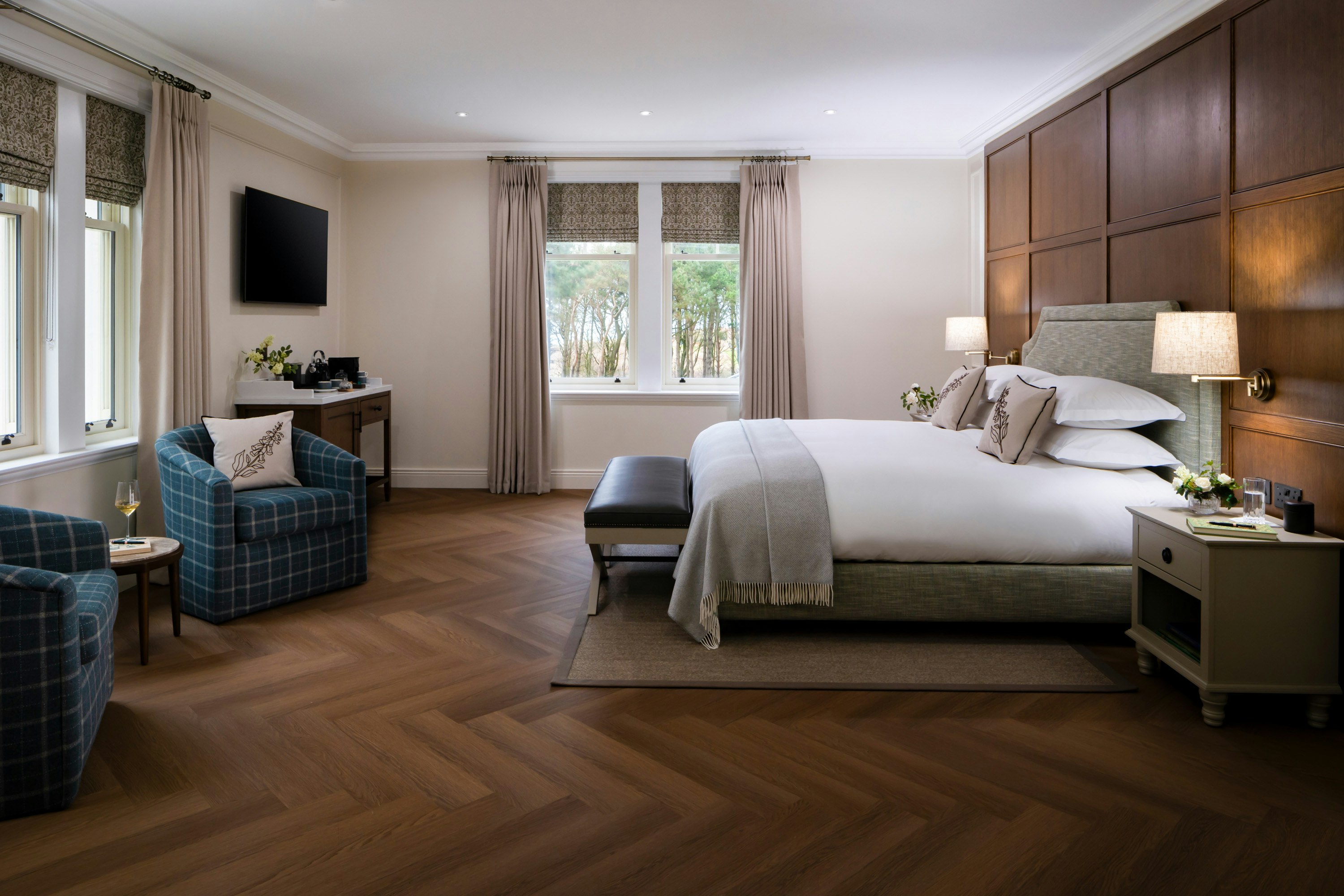 Portrush Suite - Bedroom