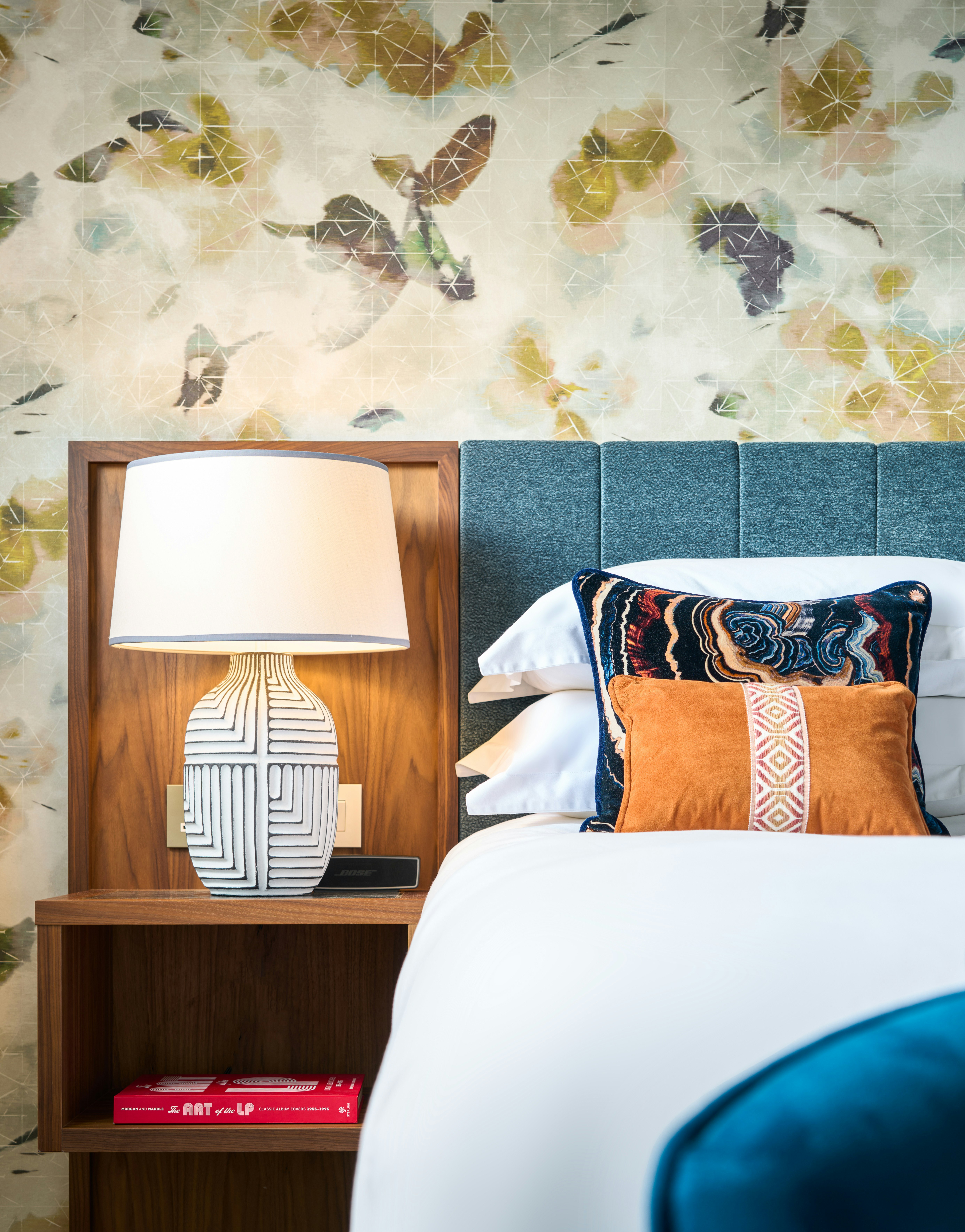 Deluxe Room - Bedroom