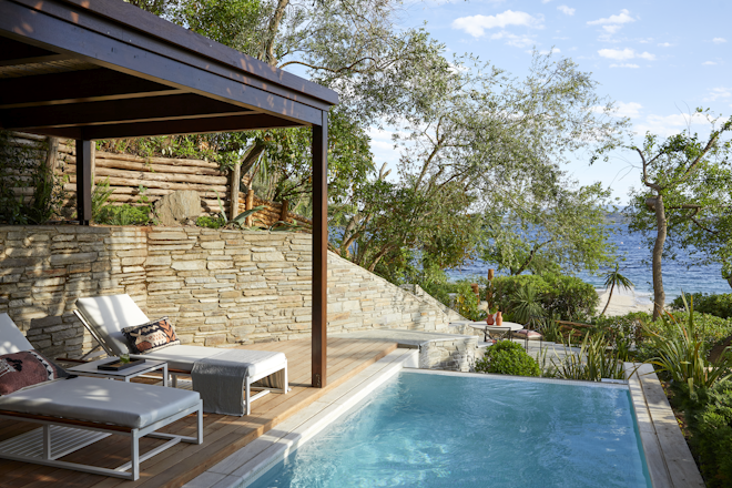 Grand Suite Sea Front Private Pool