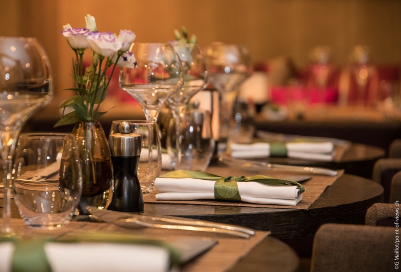 Drink & Dine at Eastwest