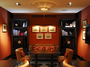 Lounge Library
