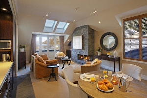 Cottage Lounge upstairs