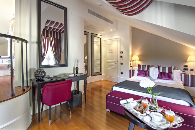 Junior Suite - Bedroom
