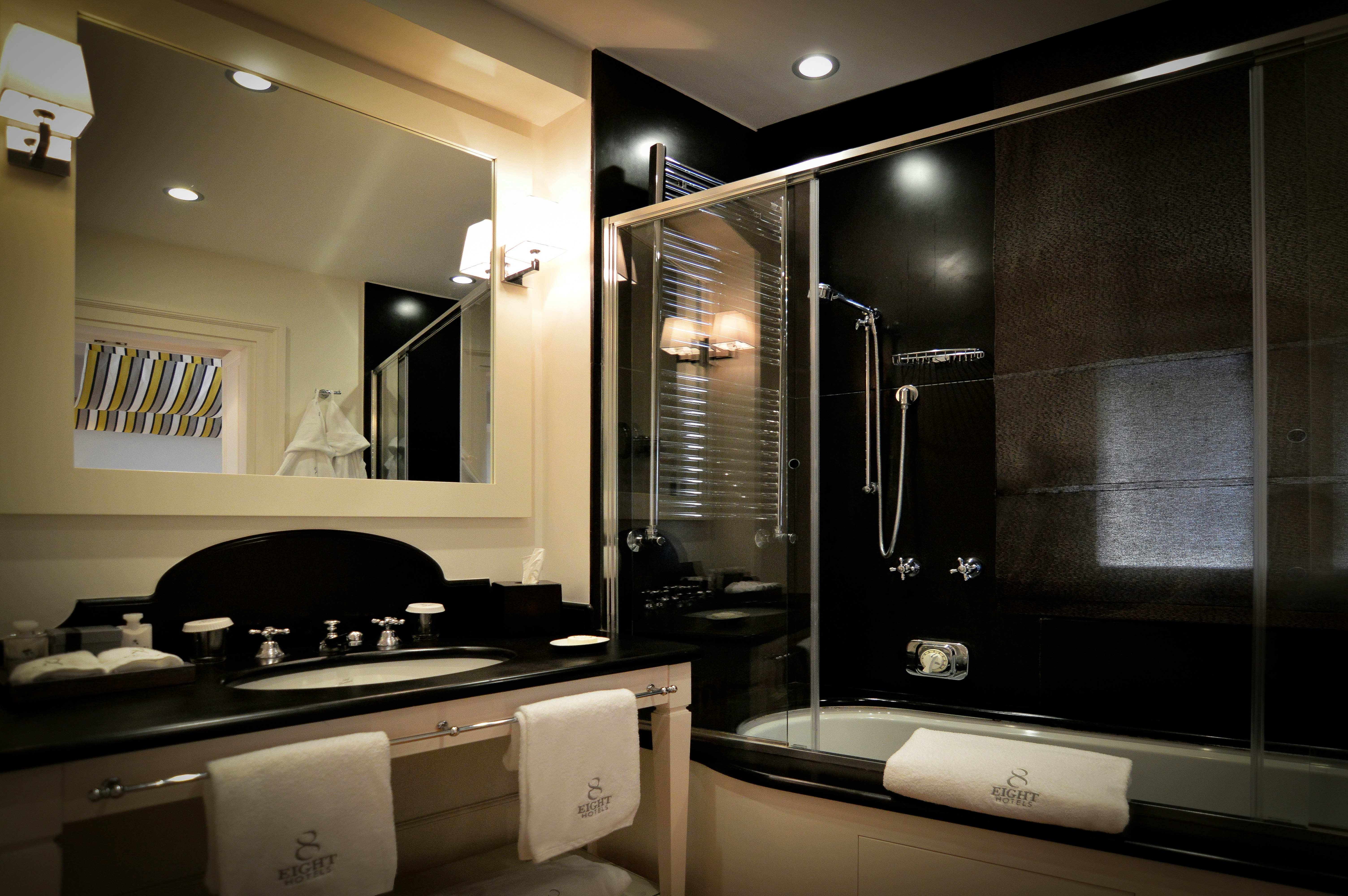 Eight Hotel Portofino Standard Room