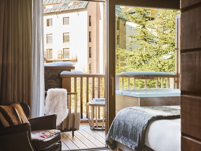 Lodge Deluxe Room Jacuzzi