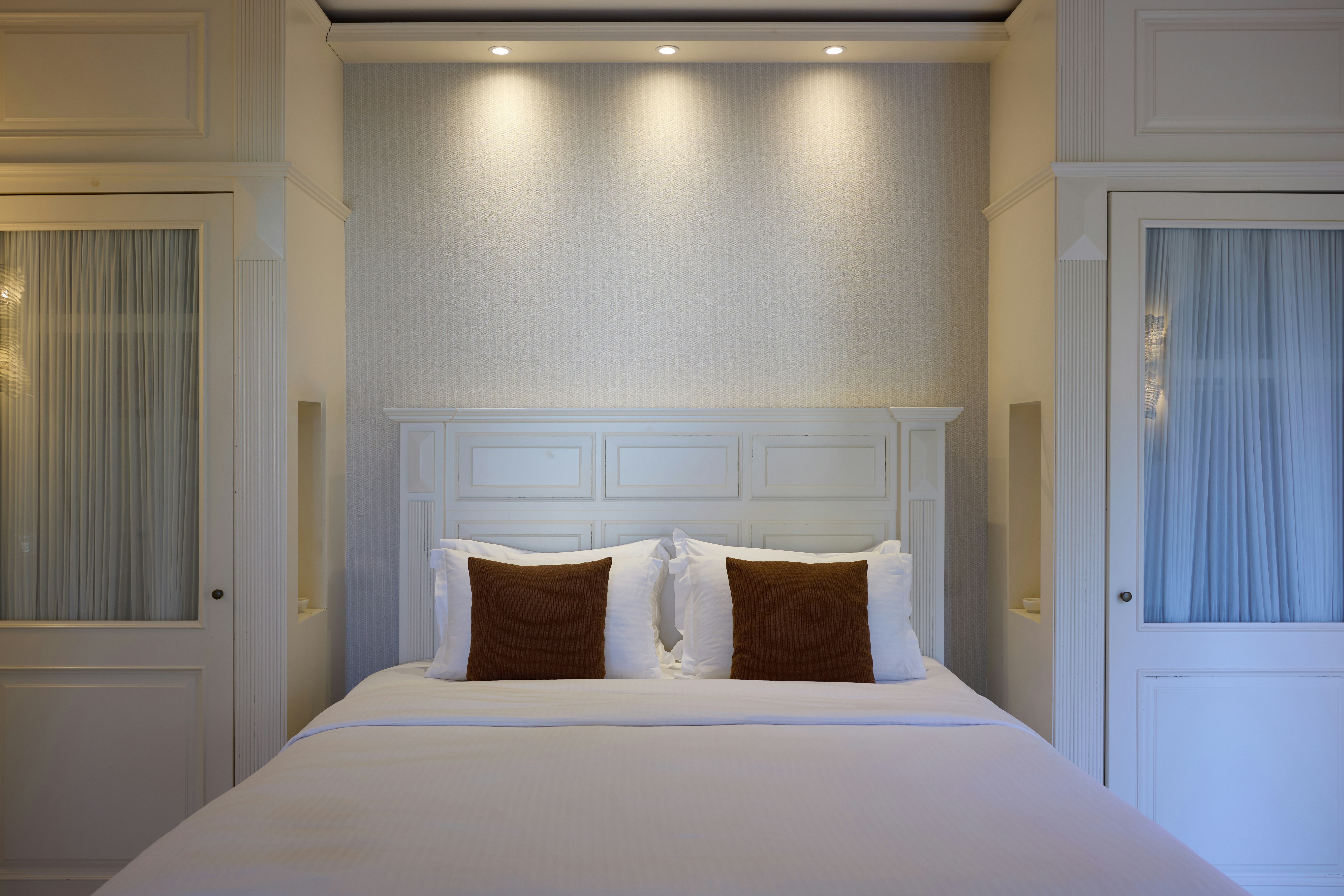 One Bedroom Deluxe Suite