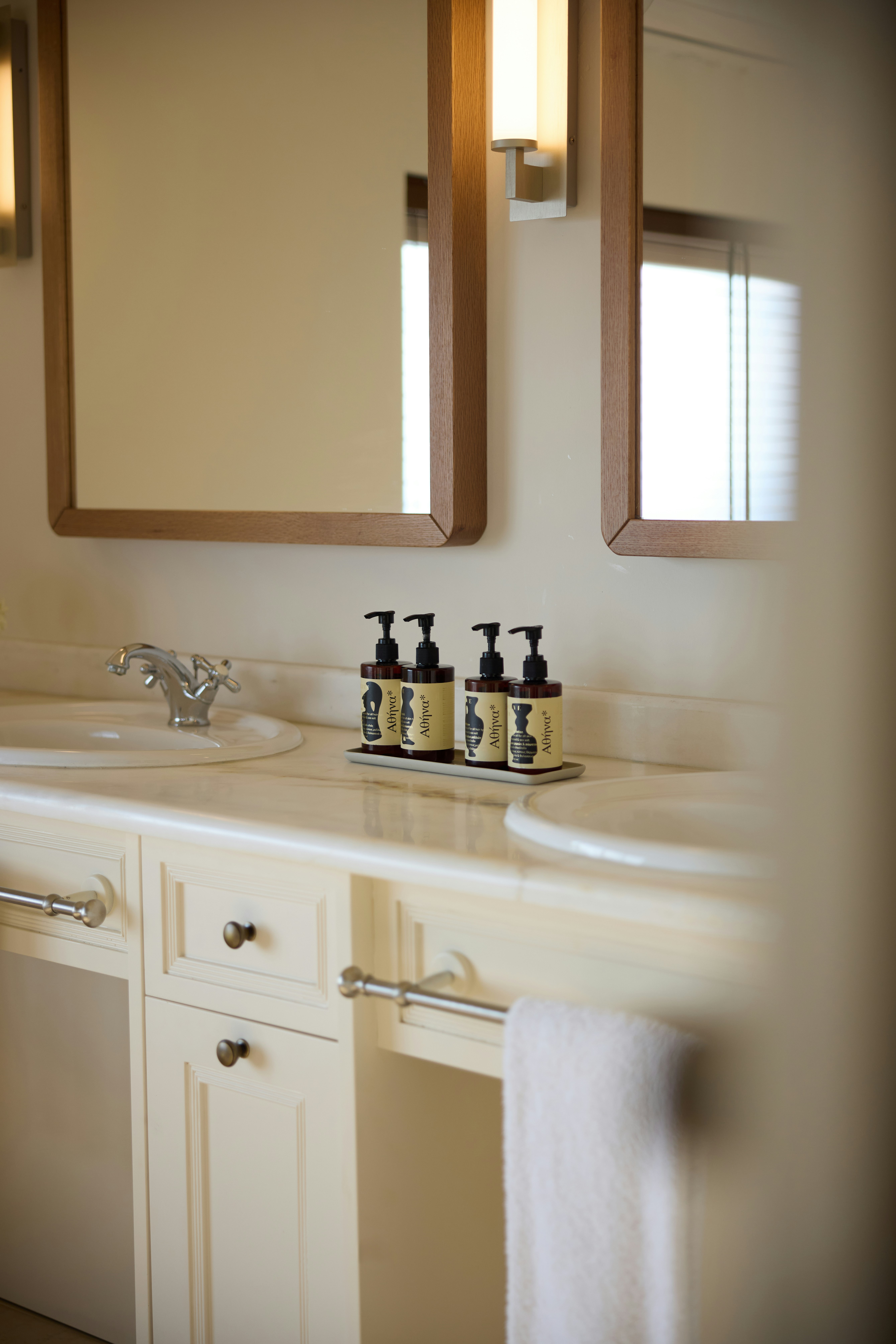 Three Bedroom Presidential Spa Villa - Minos