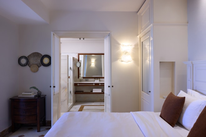 One Bedroom Deluxe Suite