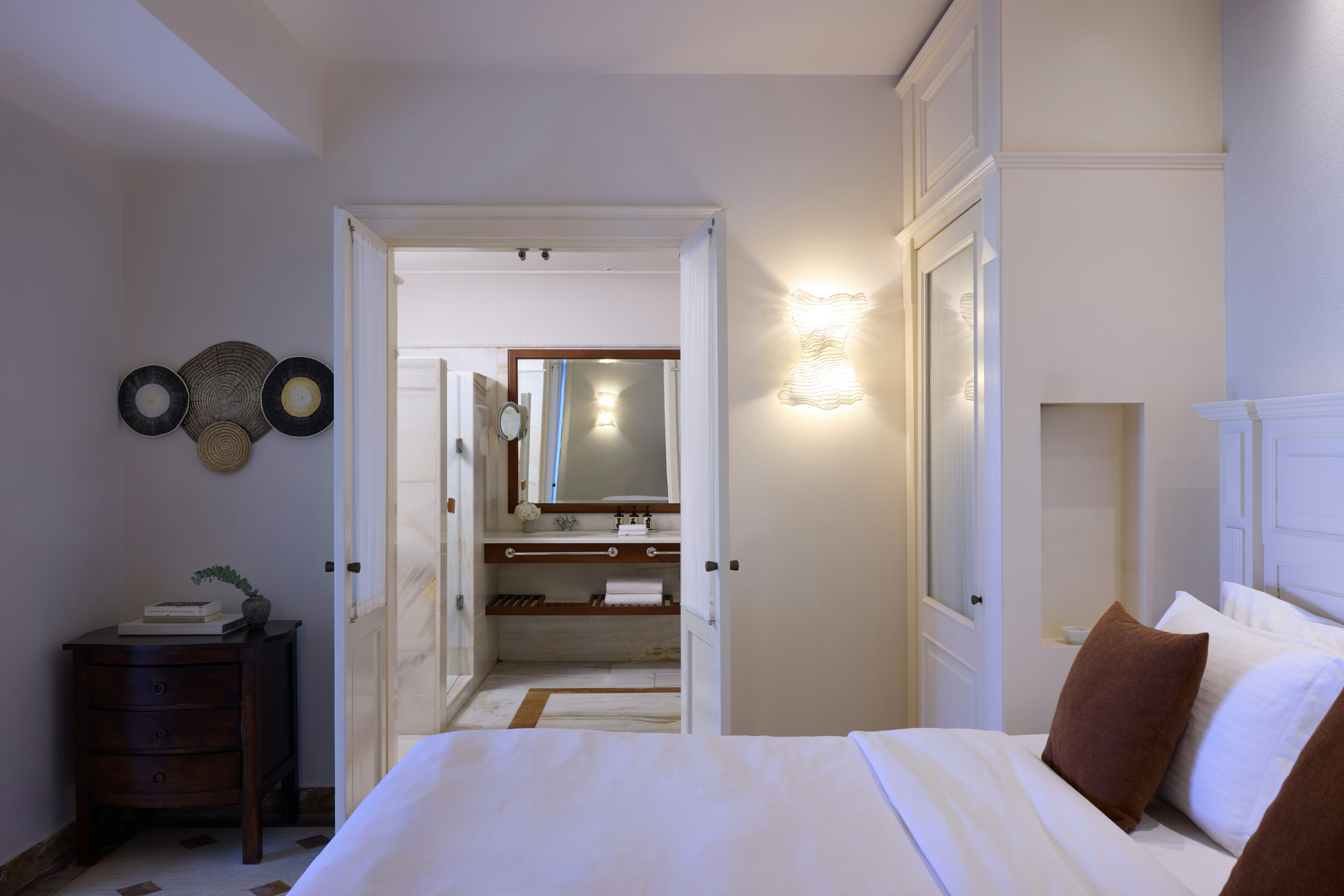 One Bedroom Deluxe Suite