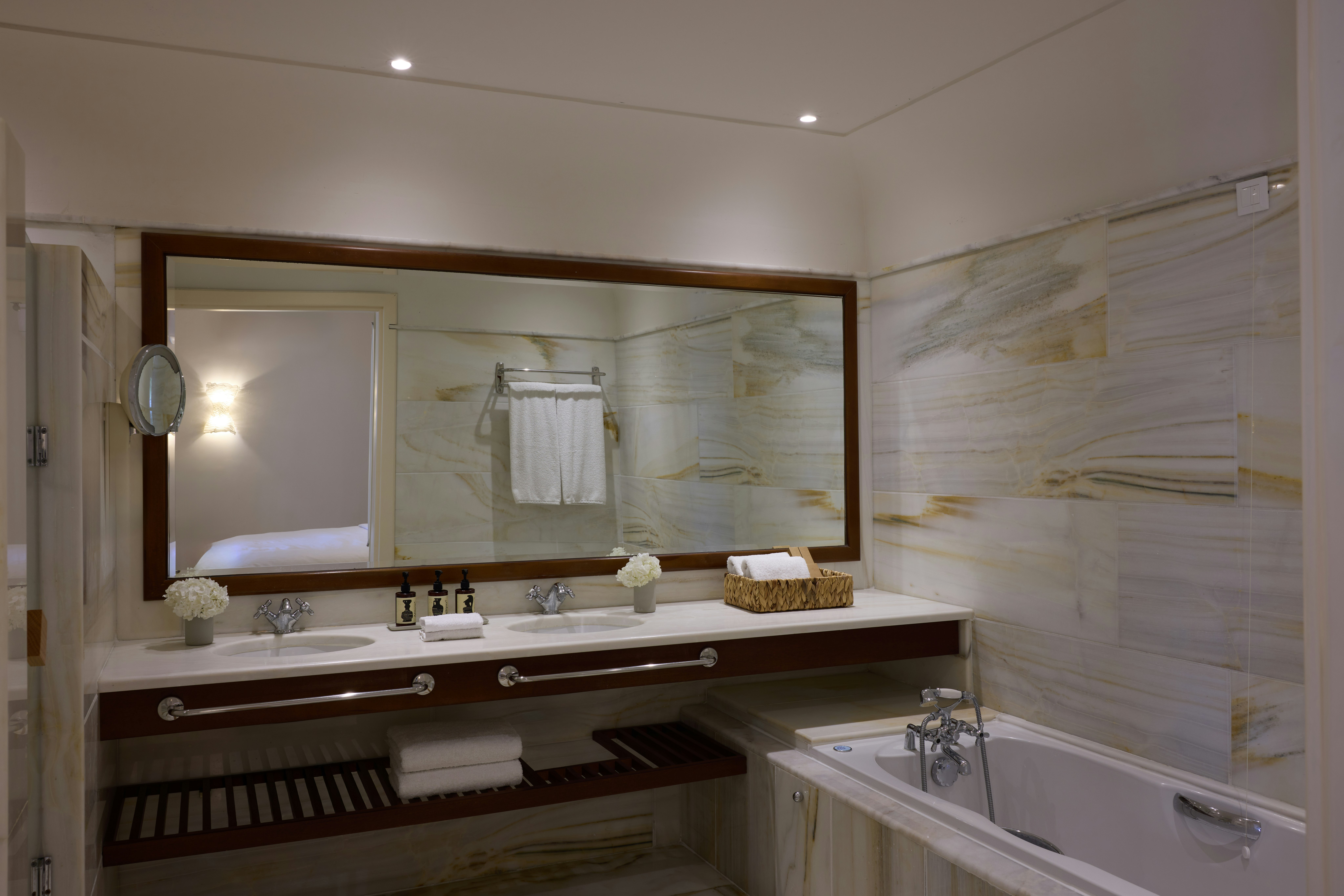 One Bedroom Deluxe Suite