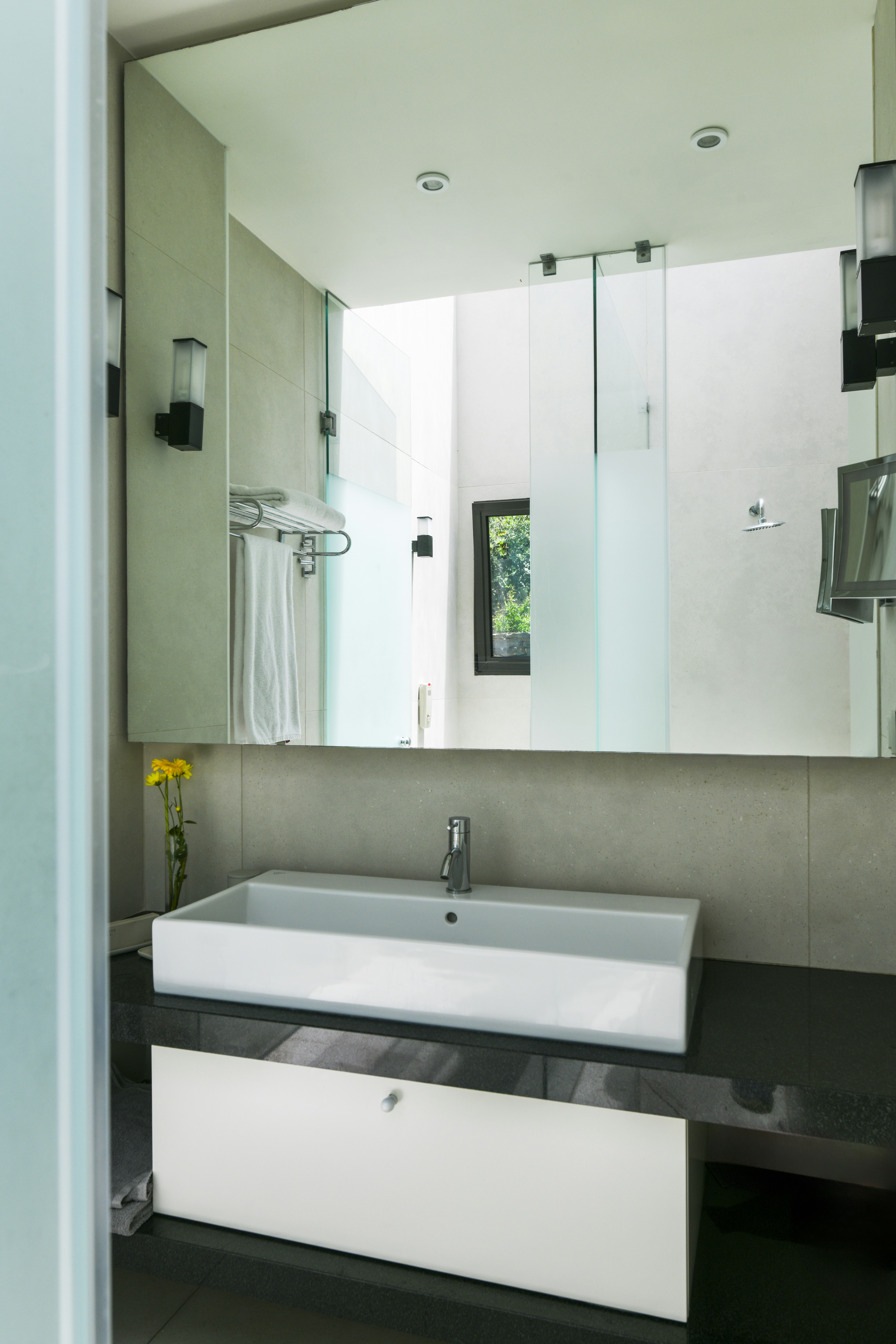 One Bedroom Junior Pool Suite