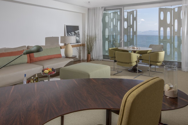Ocean Master Suite