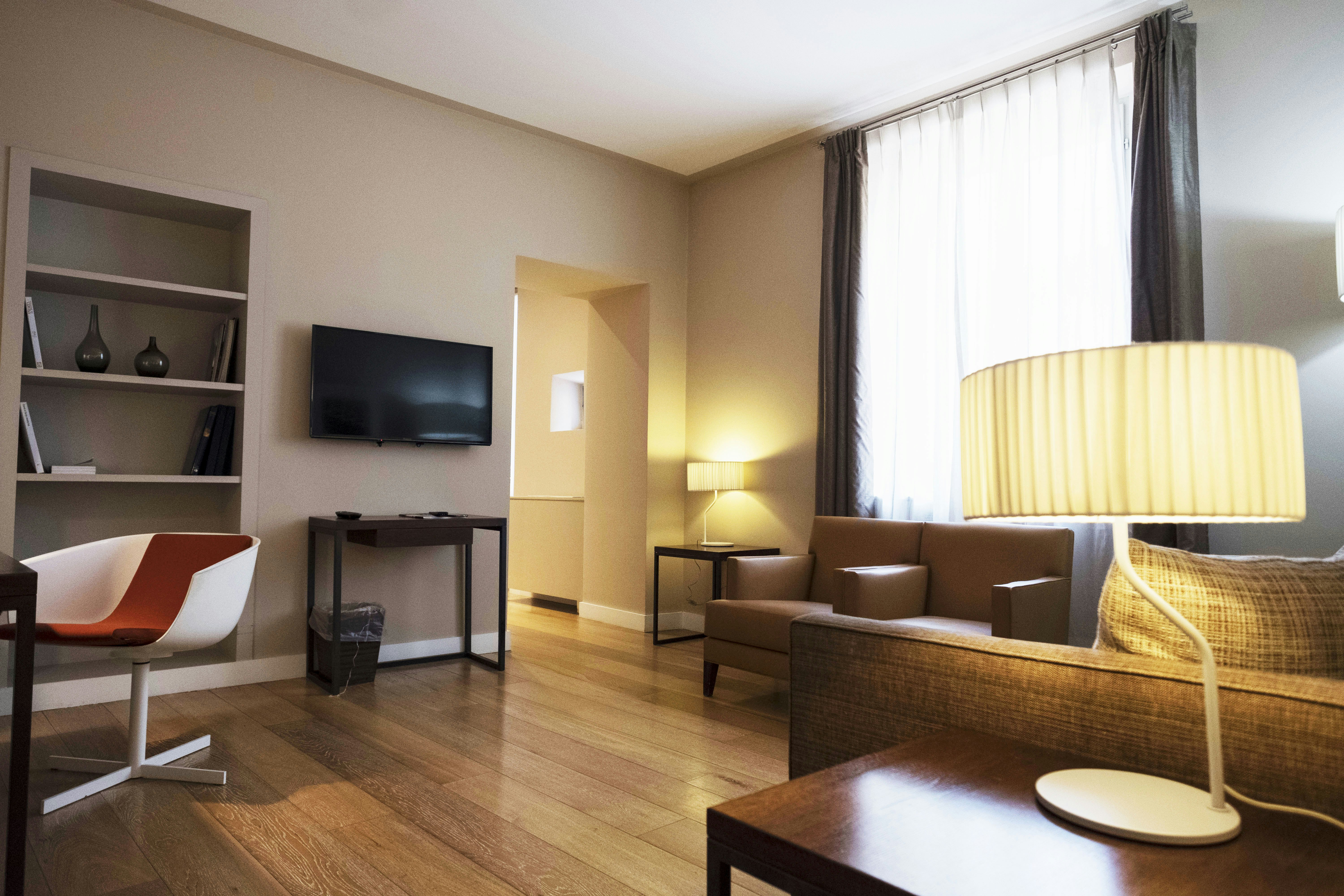 Glamour Deluxe Living Room