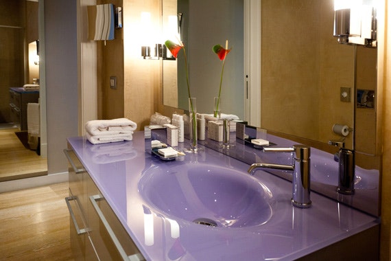 Glamour Deluxe Bathroom