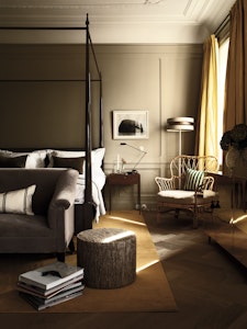 Corner Suite