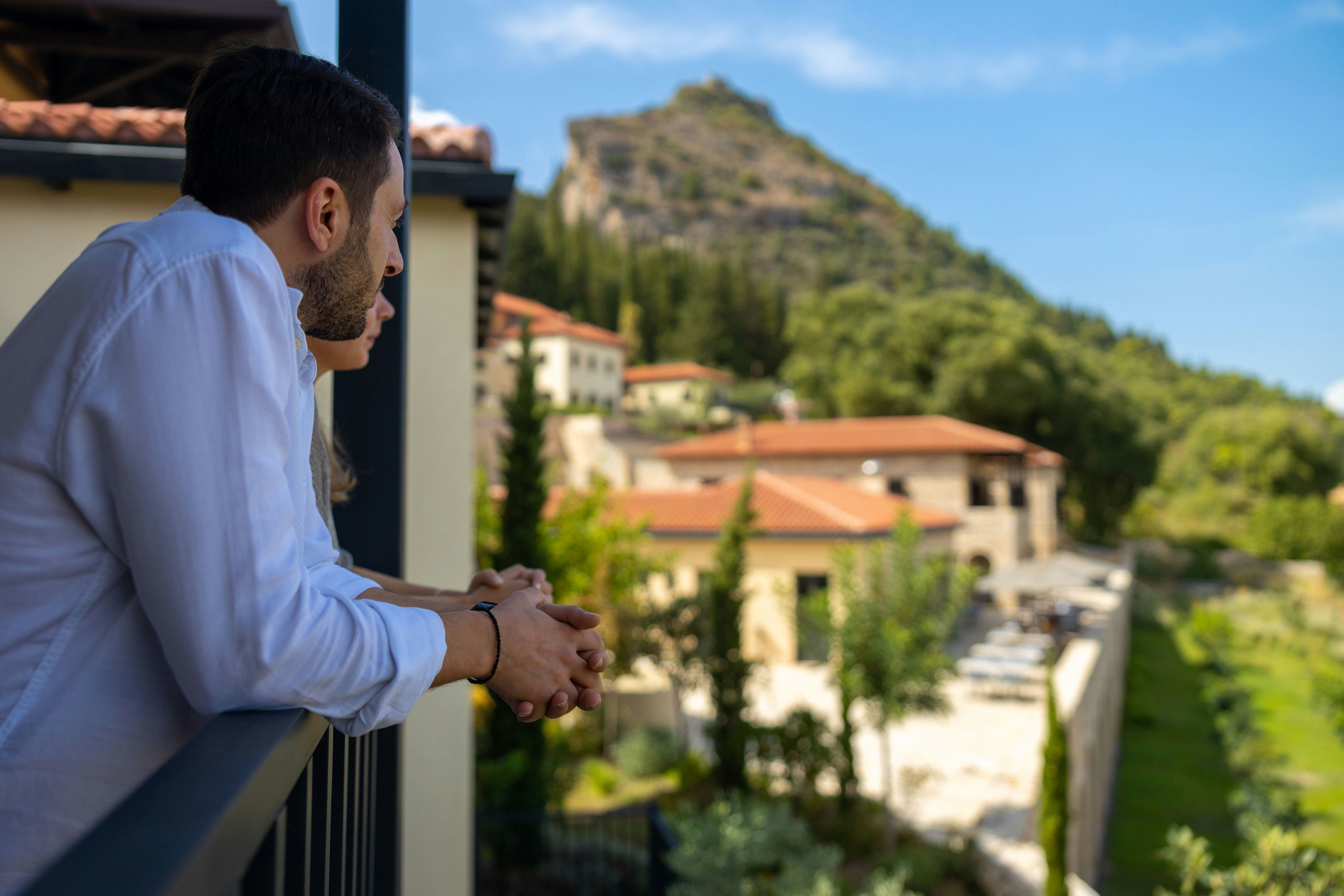 Euphoria Executive Suite Balcony With Valley View And Mystras Castle View