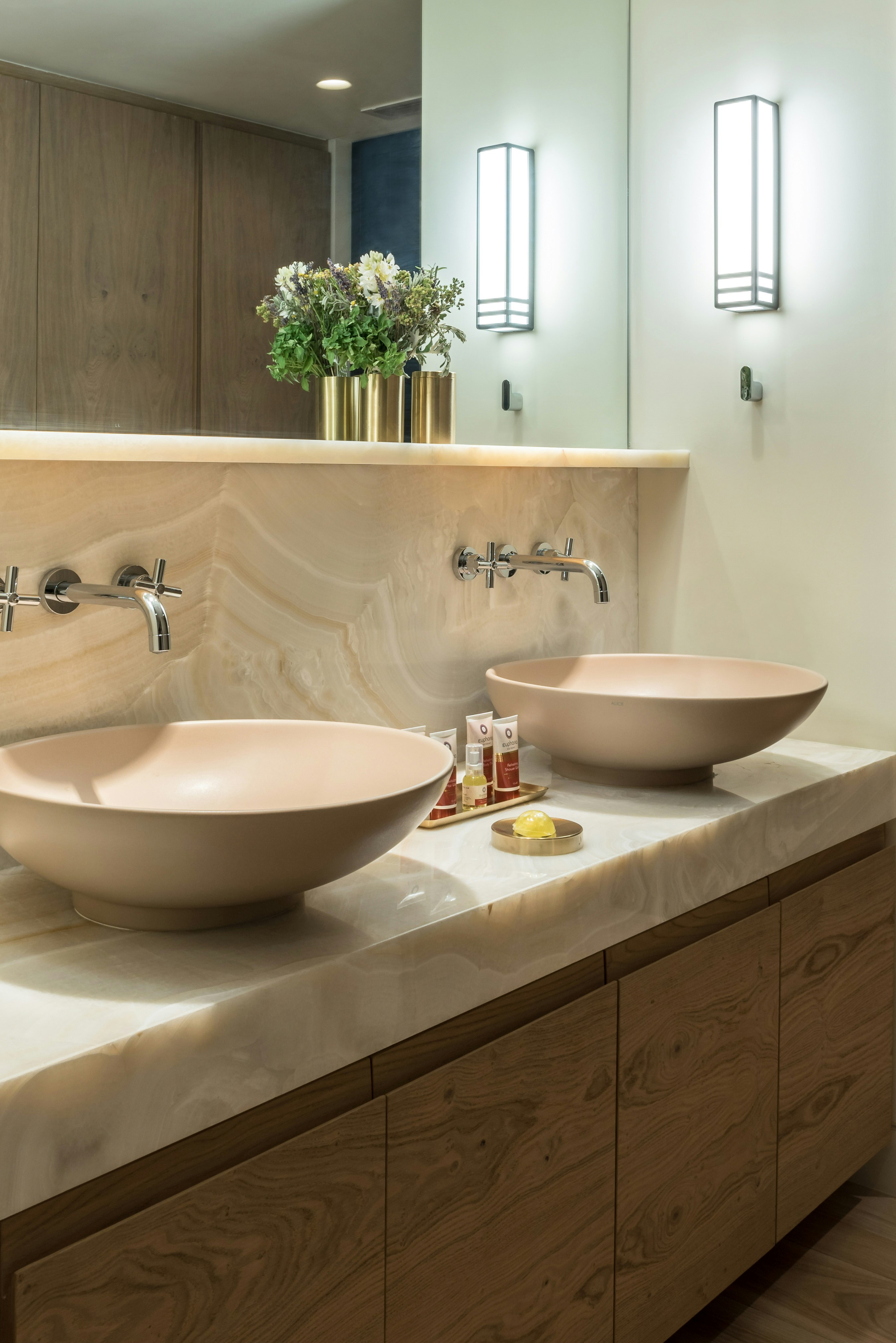 Mystras Suite Bathroom