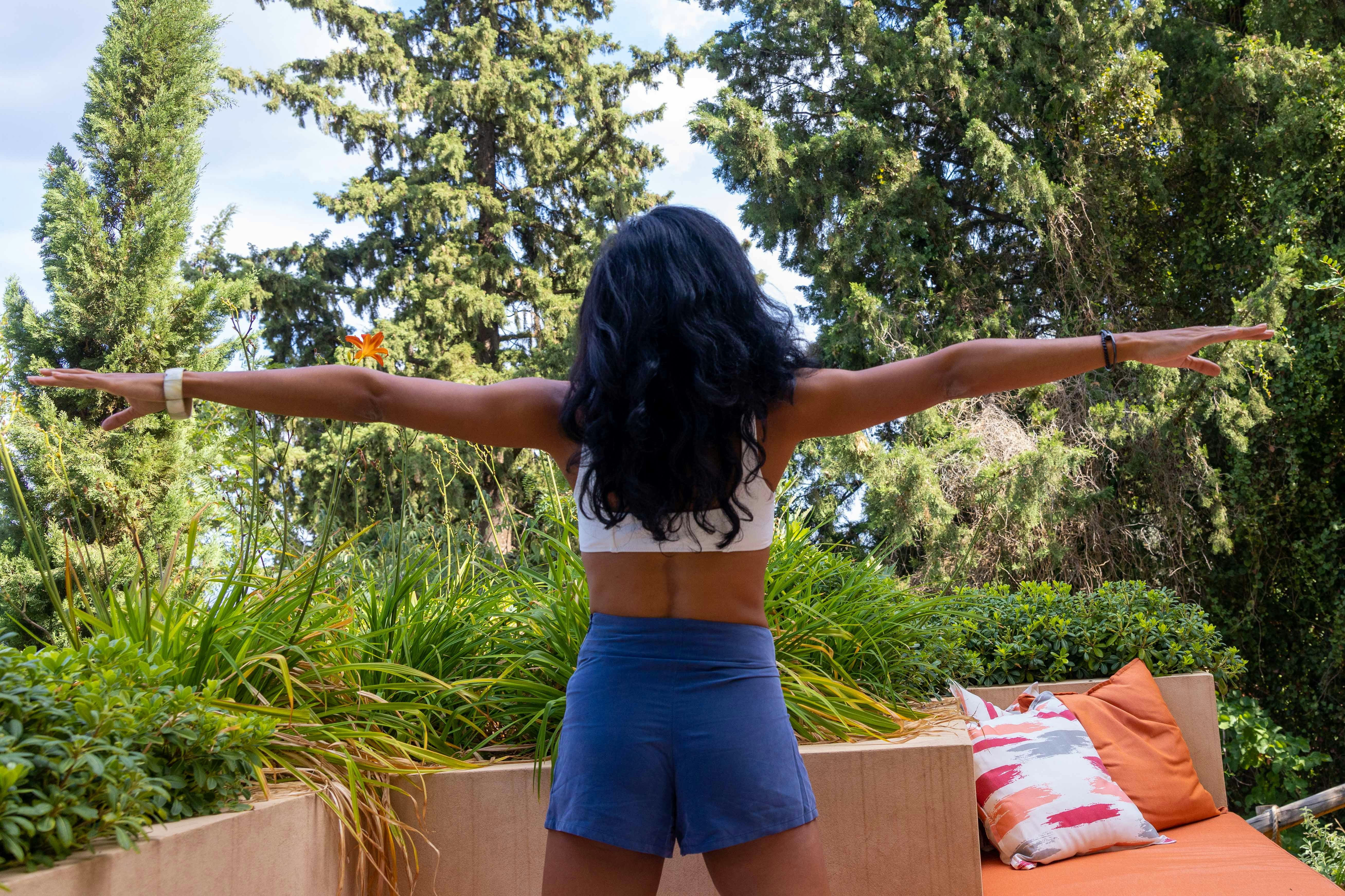 Classic Room Patio With Yard View