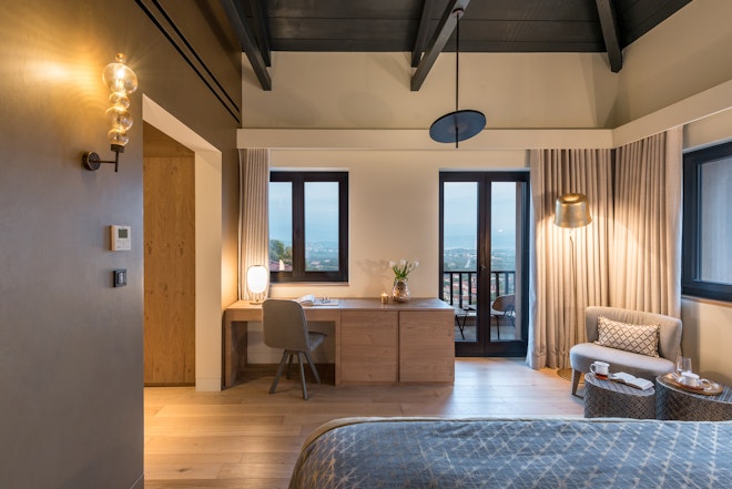 Byzantium Suite Master Room