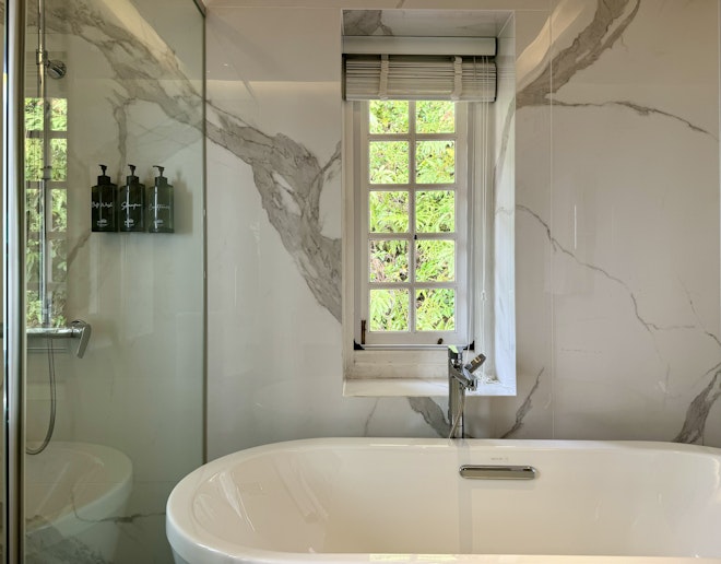 Punchinello Suite Bathroom