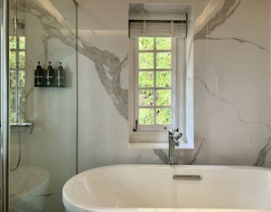 Punchinello Suite Bathroom