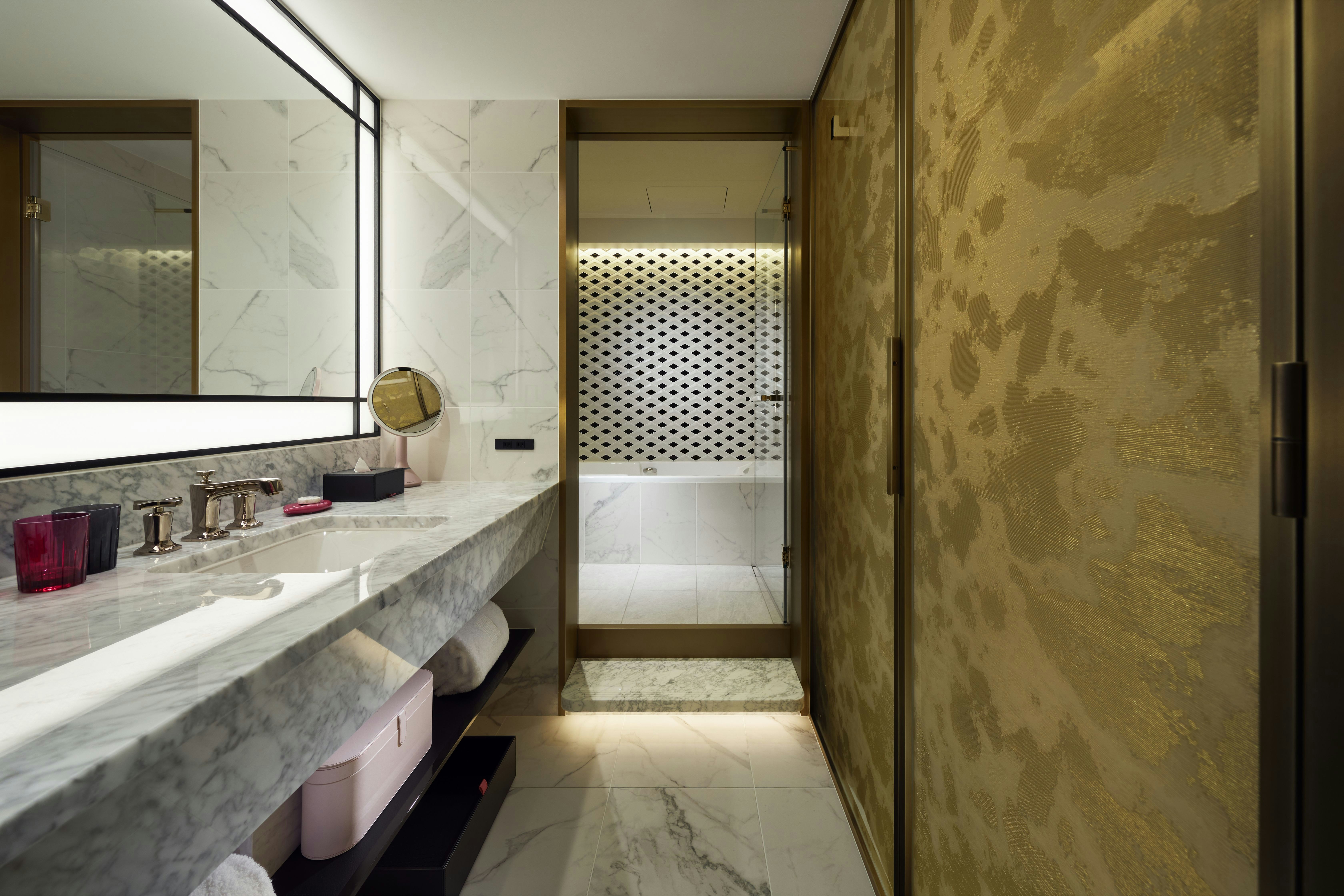 Superior / Superior Heritage View Bathroom