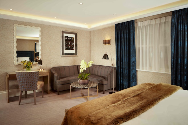 Junior Suite - Bedroom