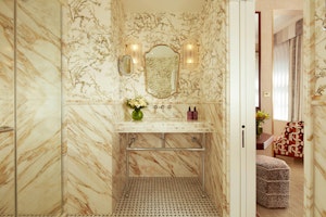 Three bedroom suite bathroom