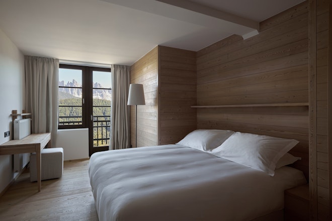 Suite - Bedroom
