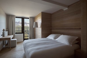 Suite - Bedroom