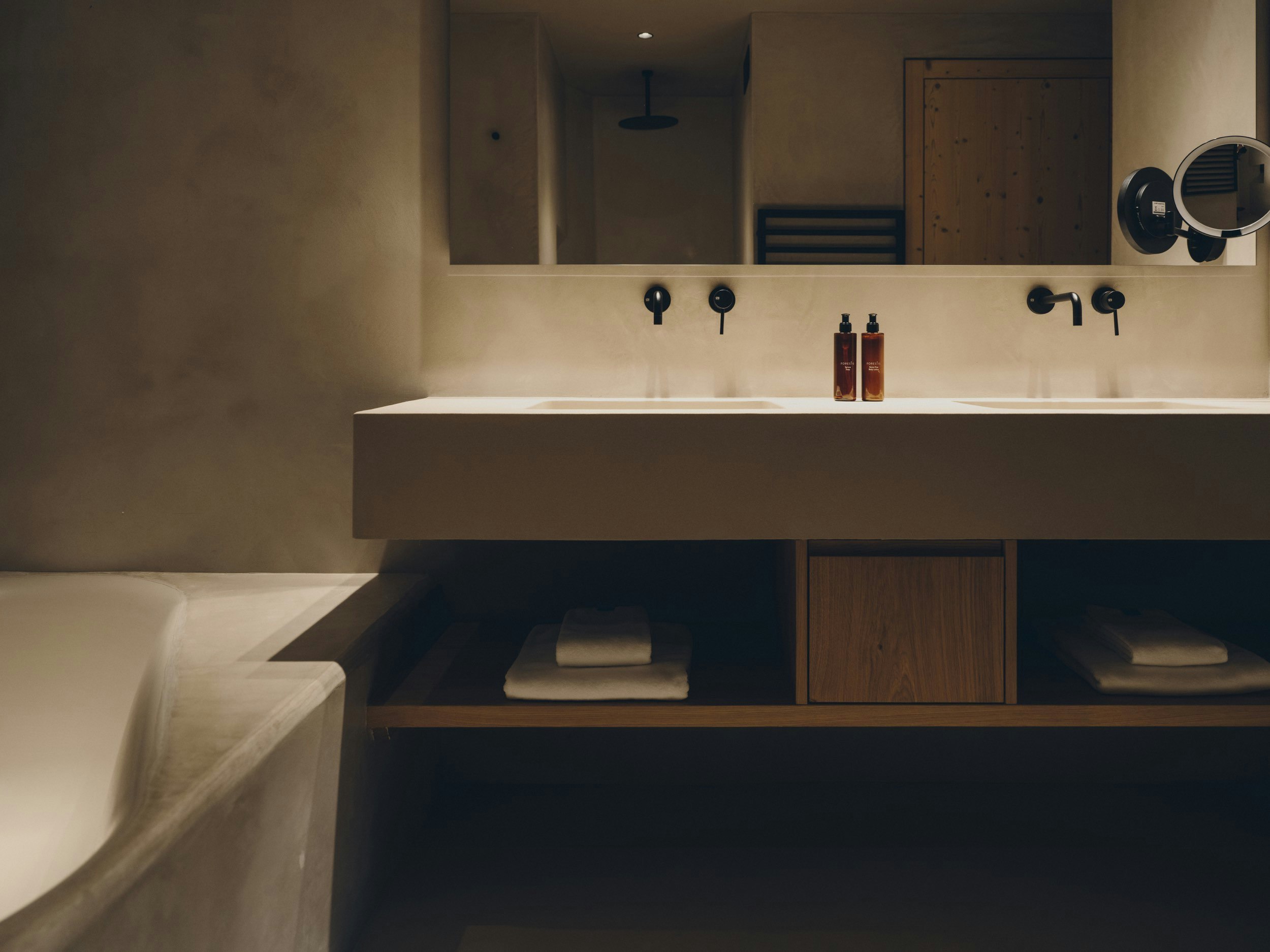 Tower Suite - Bathroom